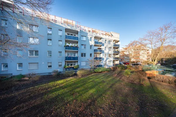 3-Zimmer-Wohnung mit Balkon in Charlottenburg — photo 1